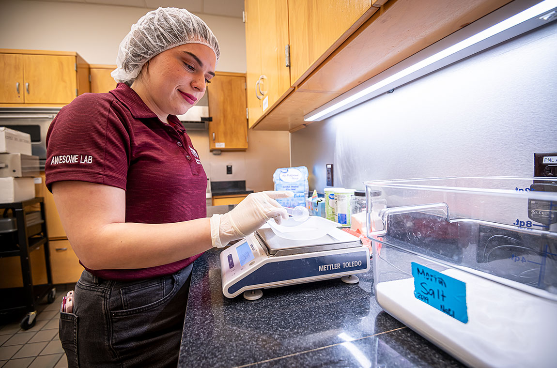 Undergraduate Research is Bringing Gluten-Free Food To the Table - Summer 2023