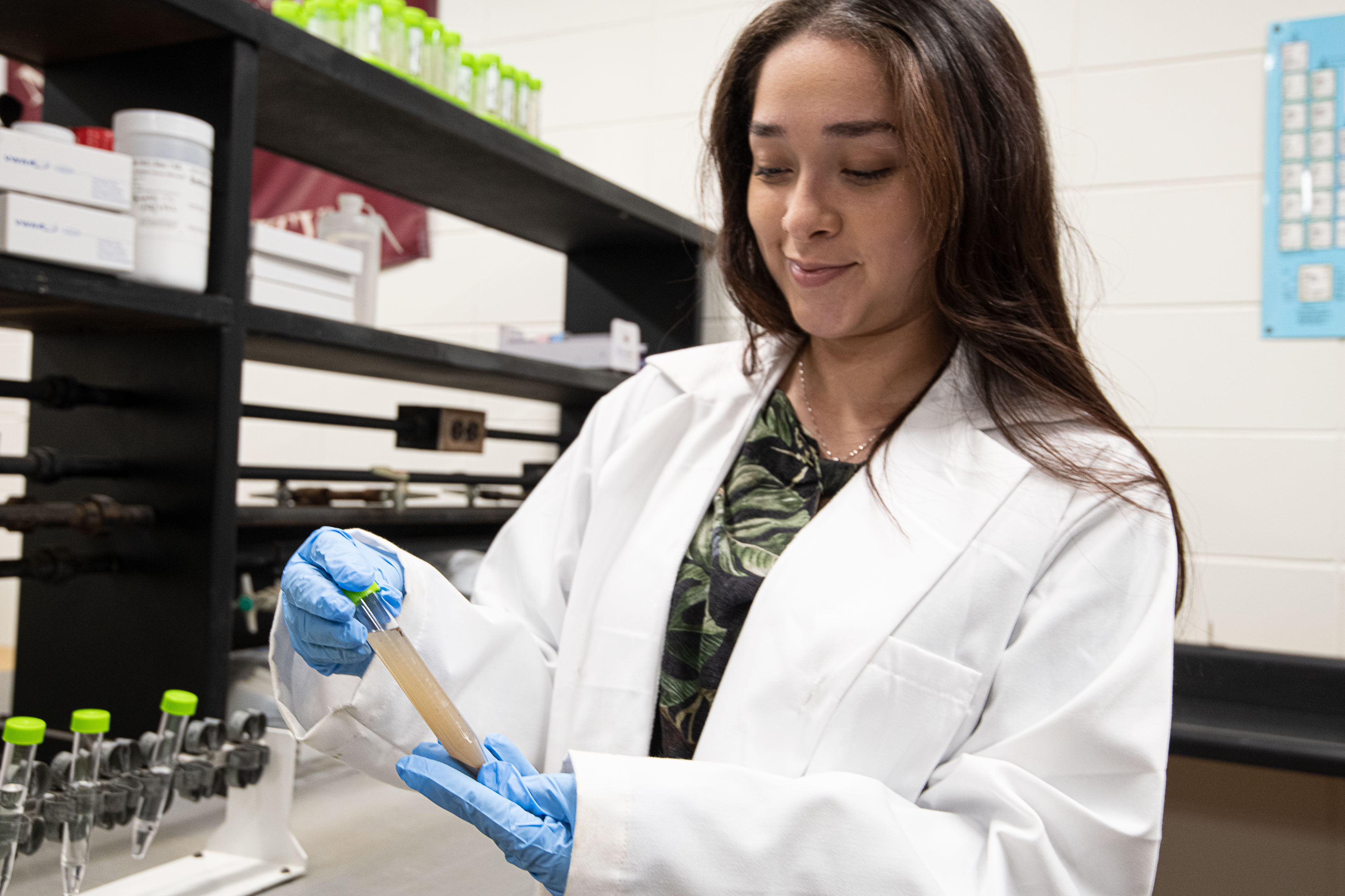 Future Forensic Scientist Digs Deep Into Soil Research - Winter 2022